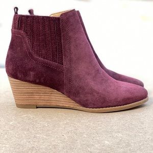 Franco Sarto Wayra ankle Booties Wedges Burgundy